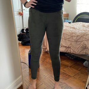 Kiind Of Green Faux Suede Legging